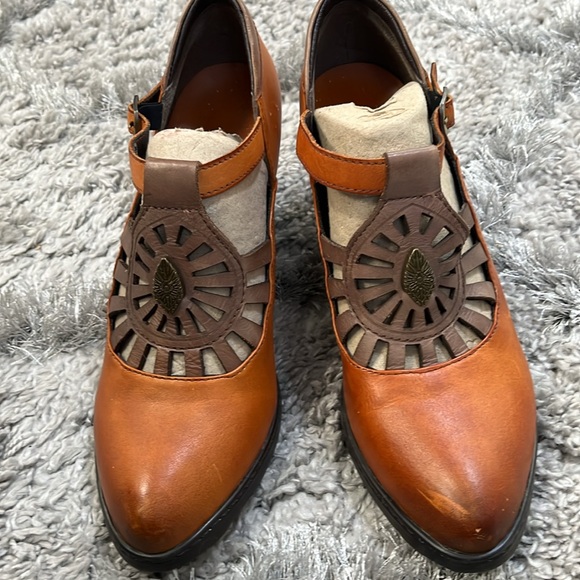 CrazycatZ woman’s size 8 Mary Jane shoes - Picture 5 of 9